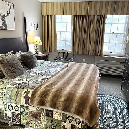 Ski On Off 1Br Suite 1St Flr Sleeps 4 Jiminy Peak Ханкок Екстериор снимка