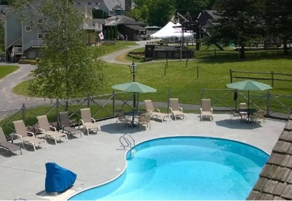 Ski On Off 1Br Suite 1St Flr Sleeps 4 Jiminy Peak Ханкок Екстериор снимка