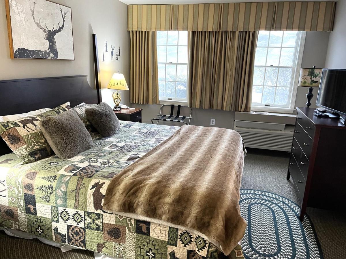 Ski On Off 1Br Suite 1St Flr Sleeps 4 Jiminy Peak Ханкок Екстериор снимка